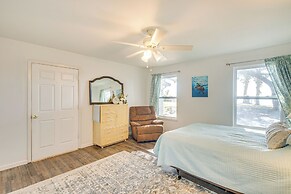 Private Patio & Hot Tub: Bayside Home in Pace!