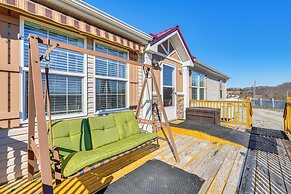 Near Hiking: Midway Home w/ Mtn Views & Deck