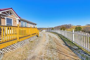 Near Hiking: Midway Home w/ Mtn Views & Deck