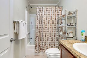 Near Hiking: Midway Home w/ Mtn Views & Deck