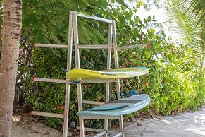 Seabreeze 8 - Luxury 4-bedroom on Seven Mile Beach