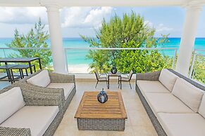 Seabreeze 8 - Luxury 4-bedroom on Seven Mile Beach