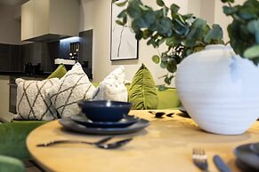 Verdana Suite 1BD Flat Near Centre