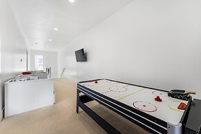 Villa #17 At Bloomington Country Club 4 Bedroom Townhouse