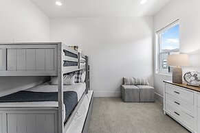 Villa #22 At Bloomington Country Club - Fairway To Heaven 3 Bedroom Co