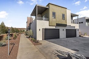 Villa #22 At Bloomington Country Club - Fairway To Heaven 3 Bedroom Co