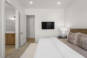 Villa #38 At Bloomington Country Club - Aaa Gateway 4 Bedroom Townhous