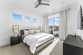 Villa #38 At Bloomington Country Club - Aaa Gateway 4 Bedroom Townhous