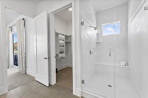 Villa #38 At Bloomington Country Club - Aaa Gateway 4 Bedroom Townhous