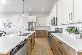 Villa #38 At Bloomington Country Club - Aaa Gateway 4 Bedroom Townhous