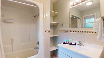 Silver Sand Dollar 3 Bedroom Duplex