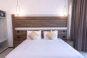 CA Sand Dune Hotel