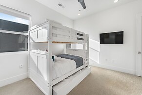 Villa #23 At Bloomington Country Club 4 Bedroom Townhouse