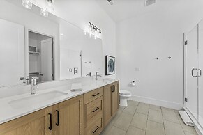 Villa #23 At Bloomington Country Club 4 Bedroom Townhouse