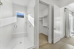 Villa #23 At Bloomington Country Club 4 Bedroom Townhouse