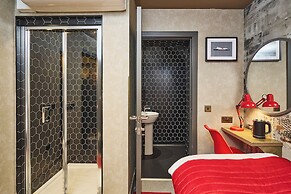 The Pierrooms