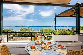 Nissaki Sea View Hotel