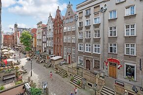 Old Town Mariacka by Downtown Apartments