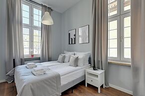 Old Town Mariacka by Downtown Apartments