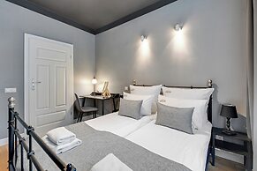 Old Town Mariacka by Downtown Apartments