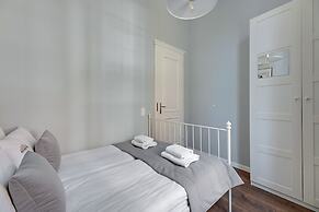 Old Town Mariacka by Downtown Apartments