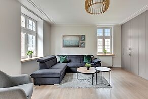 Old Town Mariacka by Downtown Apartments