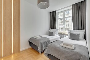 Old Town Mariacka by Downtown Apartments