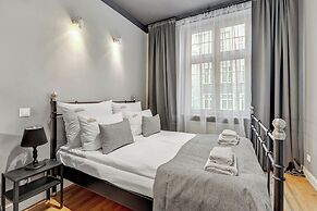 Old Town Mariacka by Downtown Apartments