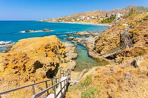 Villa Beach Heaven in Pomos