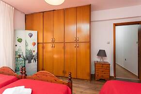 Villa Beach Heaven in Pomos