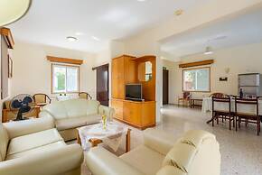 Villa Christina in Argaka