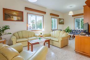 Villa Christos in Argaka