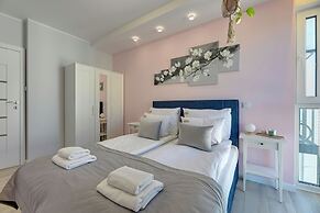 Seaside Gdańsk Letnica by Downtown Apartments