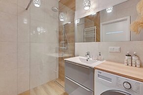 Seaside Gdańsk Letnica by Downtown Apartments