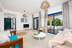 Villa Poseidonas in Peyia