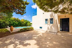 Villa Poseidonas in Peyia