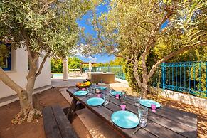 Villa Poseidonas in Peyia