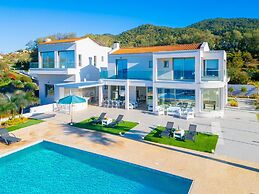 Villa Stella Sunset in Nea Dimmata