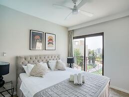 Aqua House Valentino