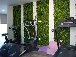 Aqua House Valentino