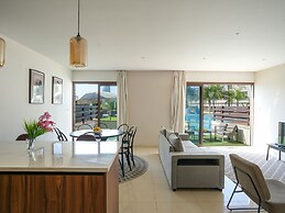 Aqua House Valentino