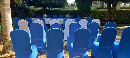 Super Paradise Hotel