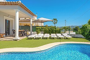 Villa Anturium