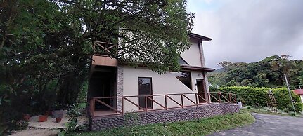 Cabañas el Refugio Verde Monteverde