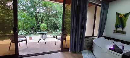 Cabañas el Refugio Verde Monteverde