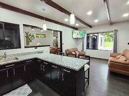 Cabañas el Refugio Verde Monteverde