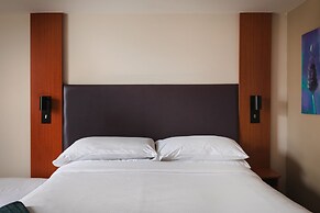 The Highwayman Hotel