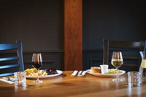 The Highwayman Hotel