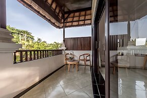 Villa Panda Seminyak Next to KU DE TA