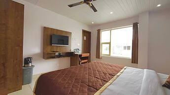 Lucent The Homely Hotel